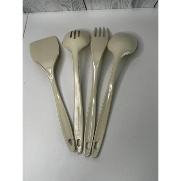 4 Pc MCM Melamine Ware Old Stock Kitchen Serving Utensils Ivory Spatula Spoon - Picture 4 of 4